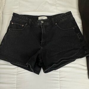 Abercrombie & Fitch Curve Love Mid Rise A-Line Short